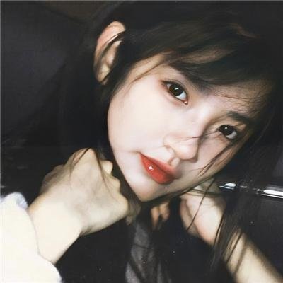 美人与流血事件海报
